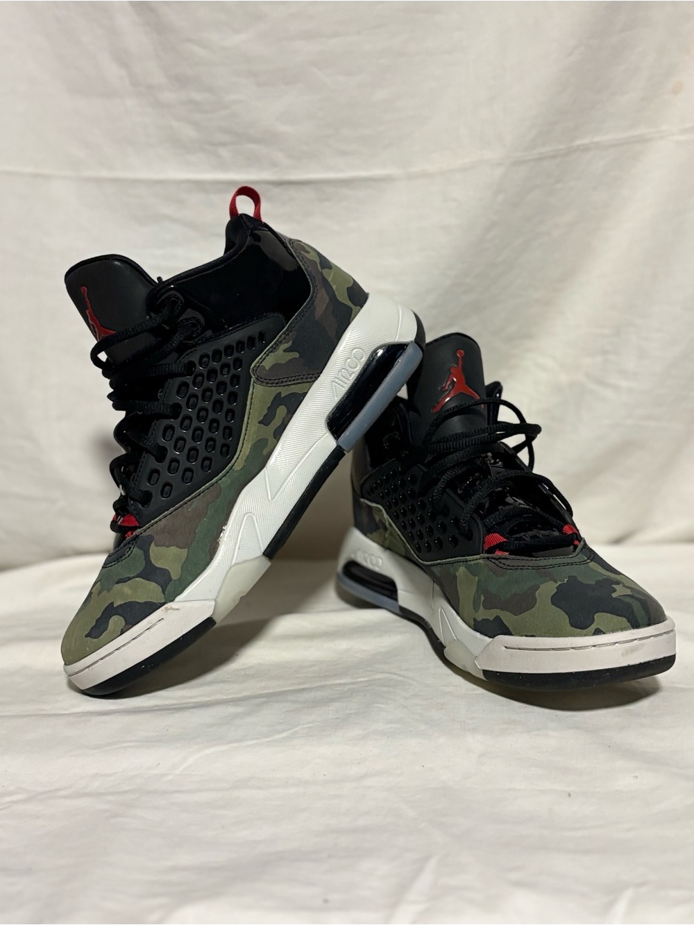 Jordan Maxin 200 Mens Size 10 Camo Black Red Patent Leather CD6107-200